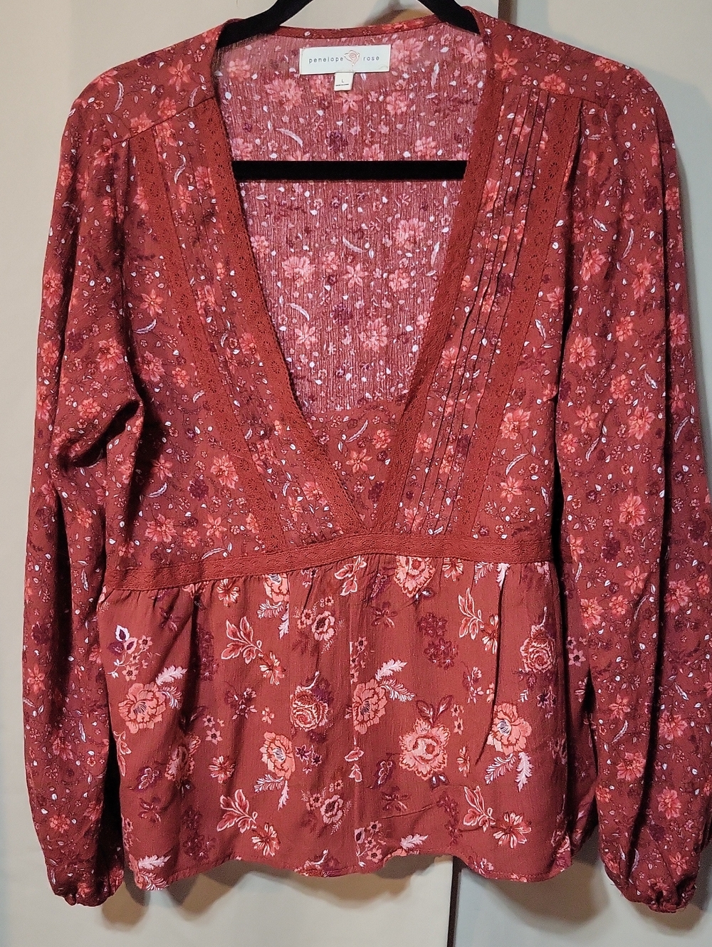 Penelope Rose Floral V-Neck Peasant Blouse